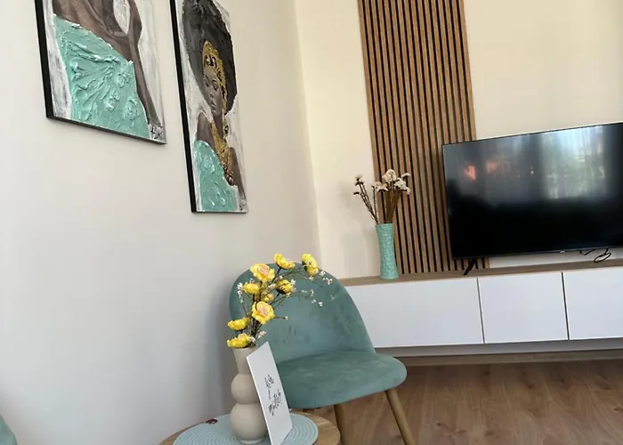 Town Centre דירה